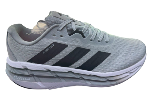 Adidas Ultraboost Lightboost MND Runner – Comodidad y Rendimiento